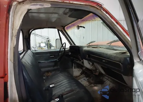 1985 Chevrolet C30 from USA, damaged, VIN 1GCHC33M6FS108565